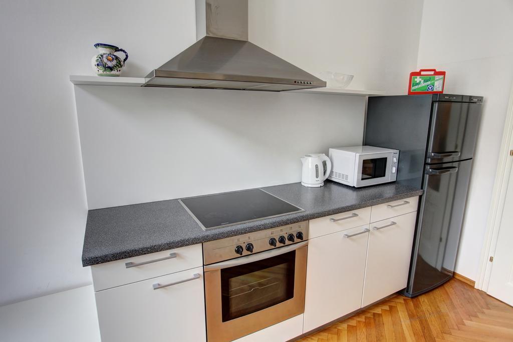 Gasser Apartments - Altstadt City Center Βιέννη Δωμάτιο φωτογραφία